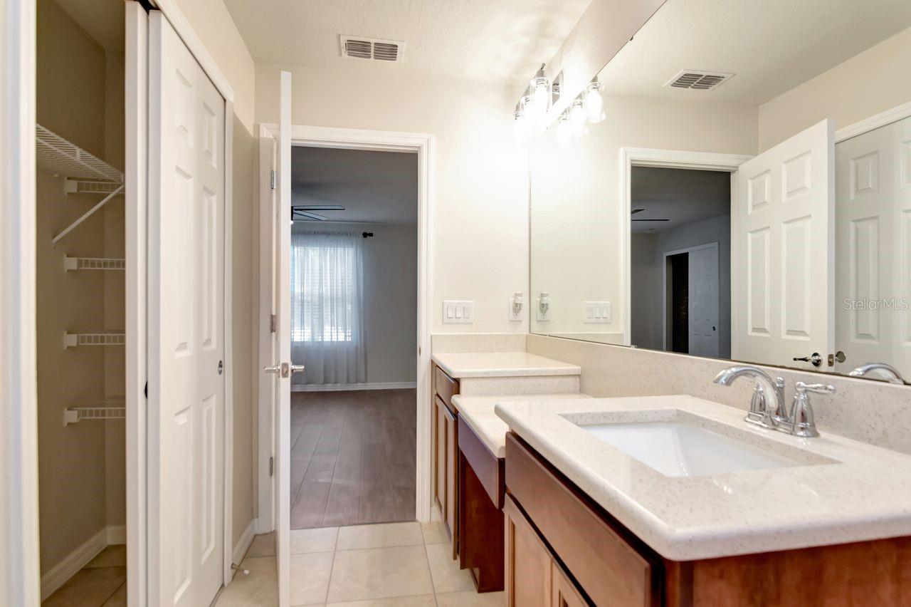 5368 SYLVESTER LOOP — photo 25