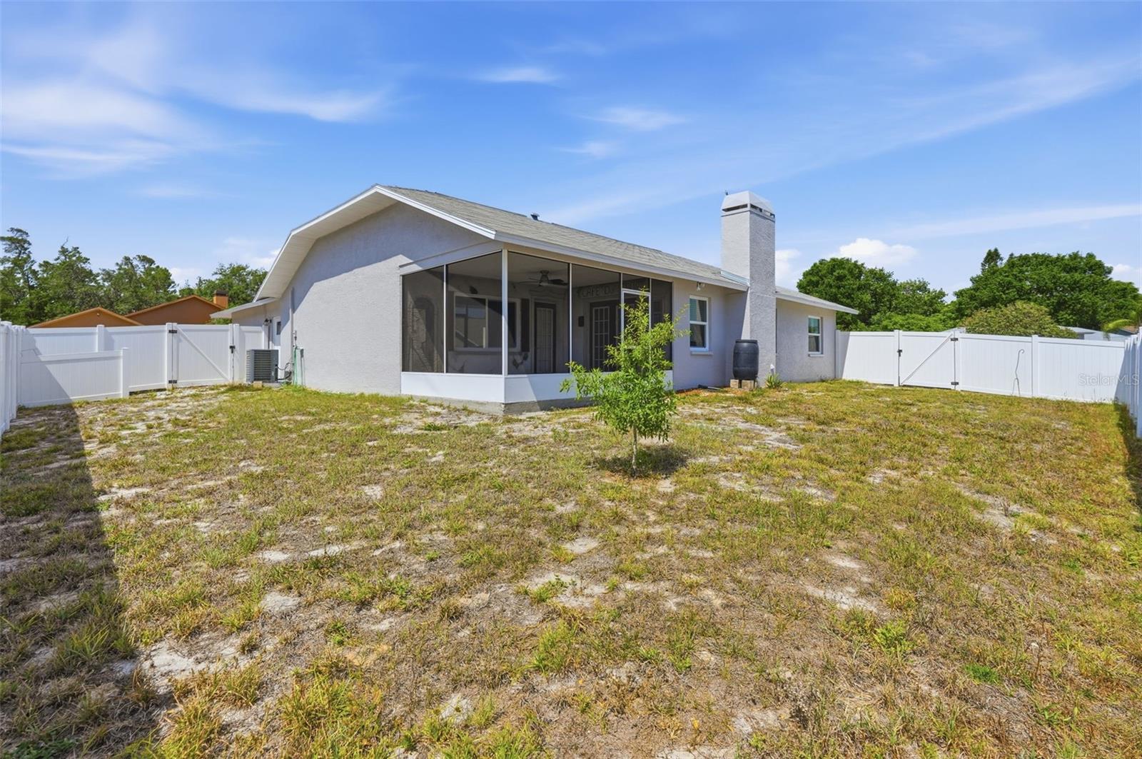 10340 ALBERTA CT — photo 31