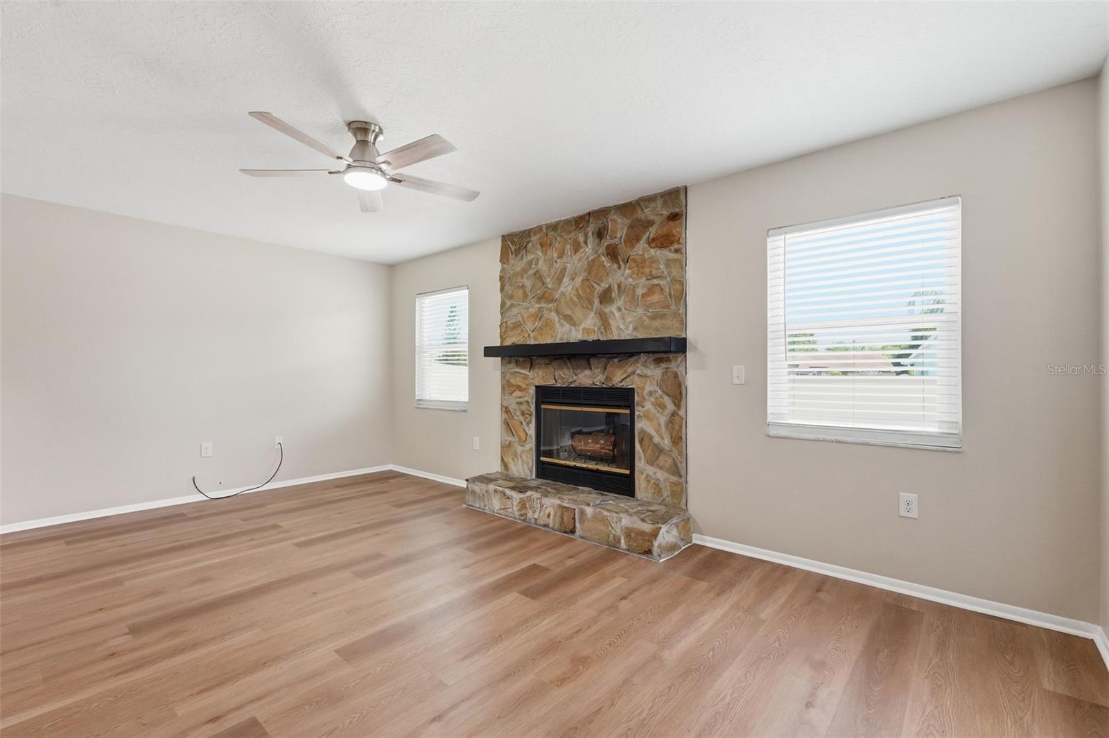 10340 ALBERTA CT — photo 16