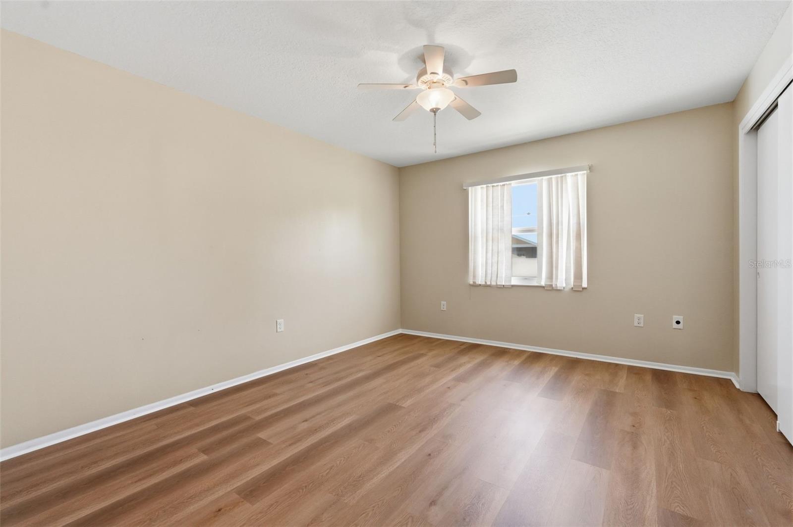 10340 ALBERTA CT — photo 27