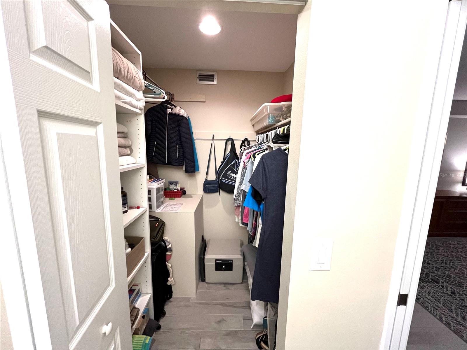 335 SPRINGDALE DR #0 — photo 34