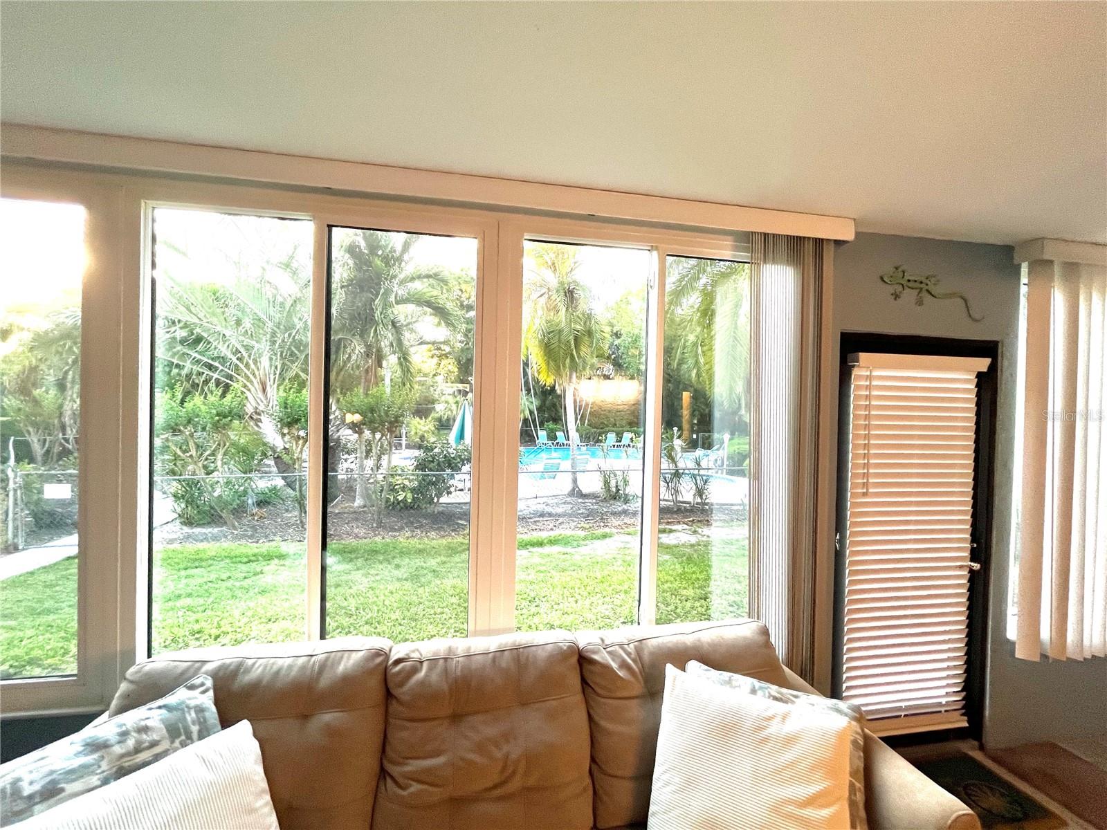 335 SPRINGDALE DR #0 — photo 18