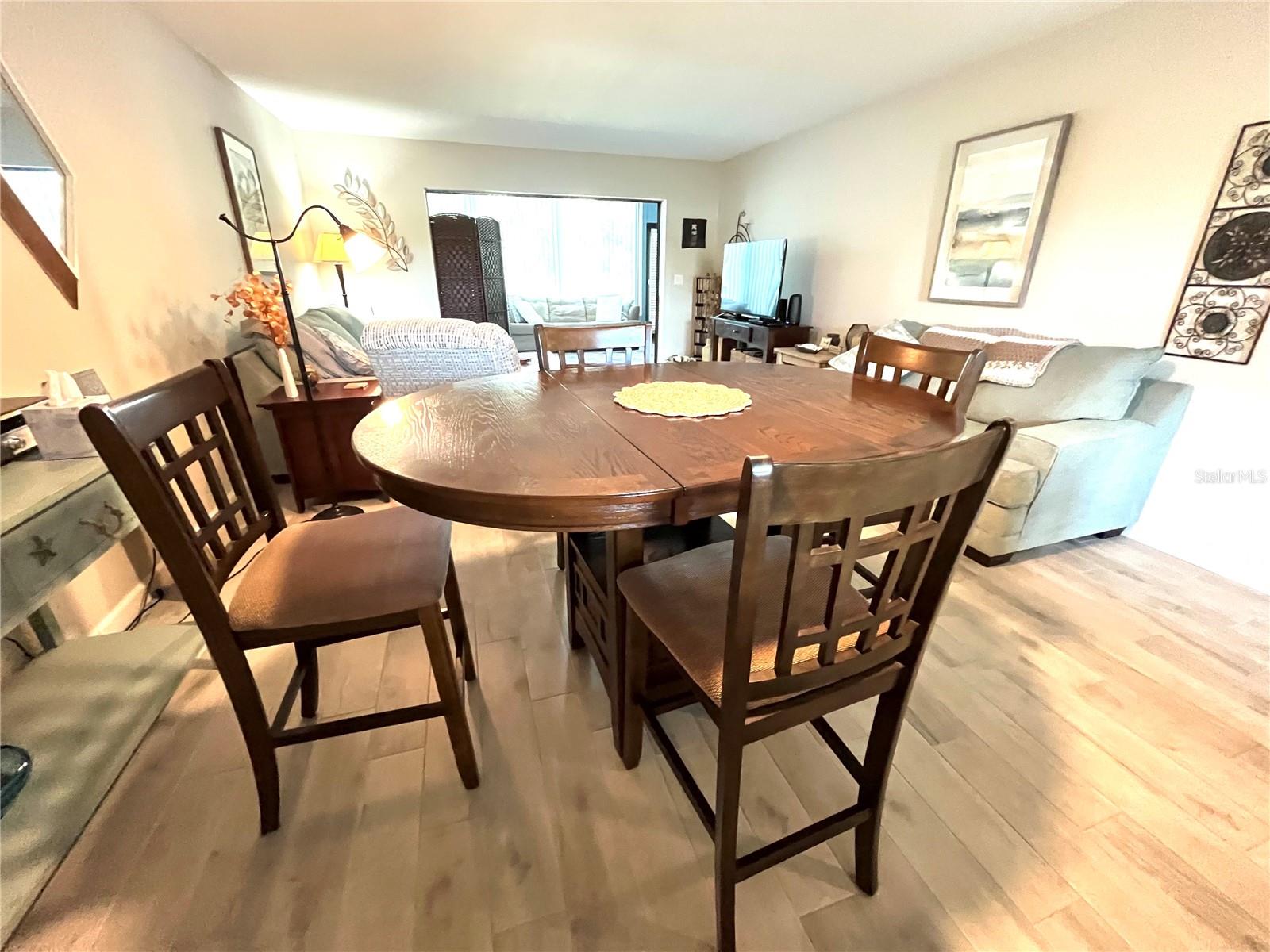 335 SPRINGDALE DR #0 — photo 8