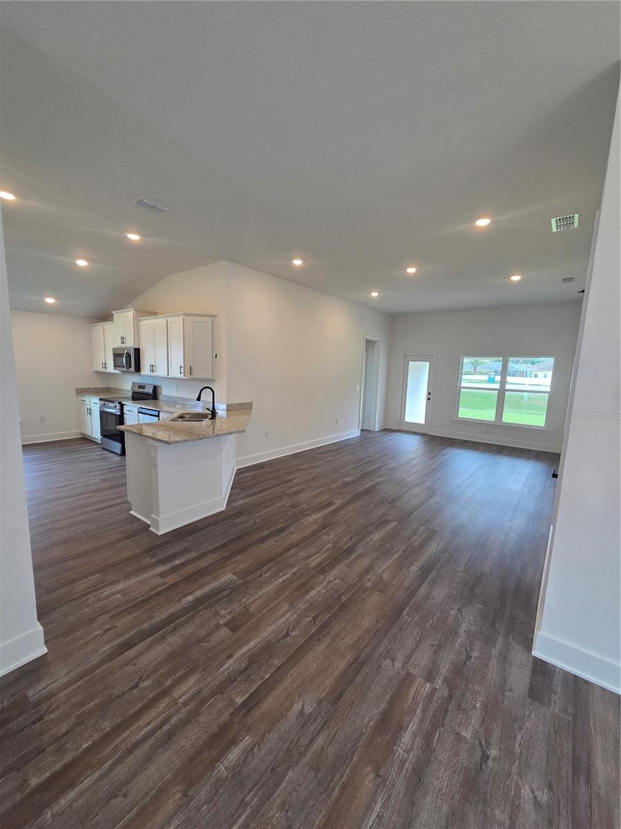 9393 HIGHLAND HILLS DR ST — photo 13