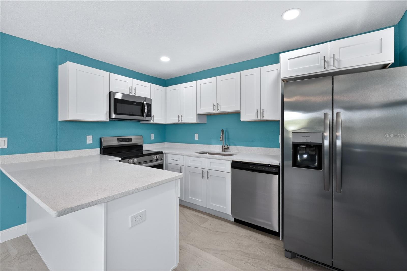 14013 MARGUERITE DR — photo 15