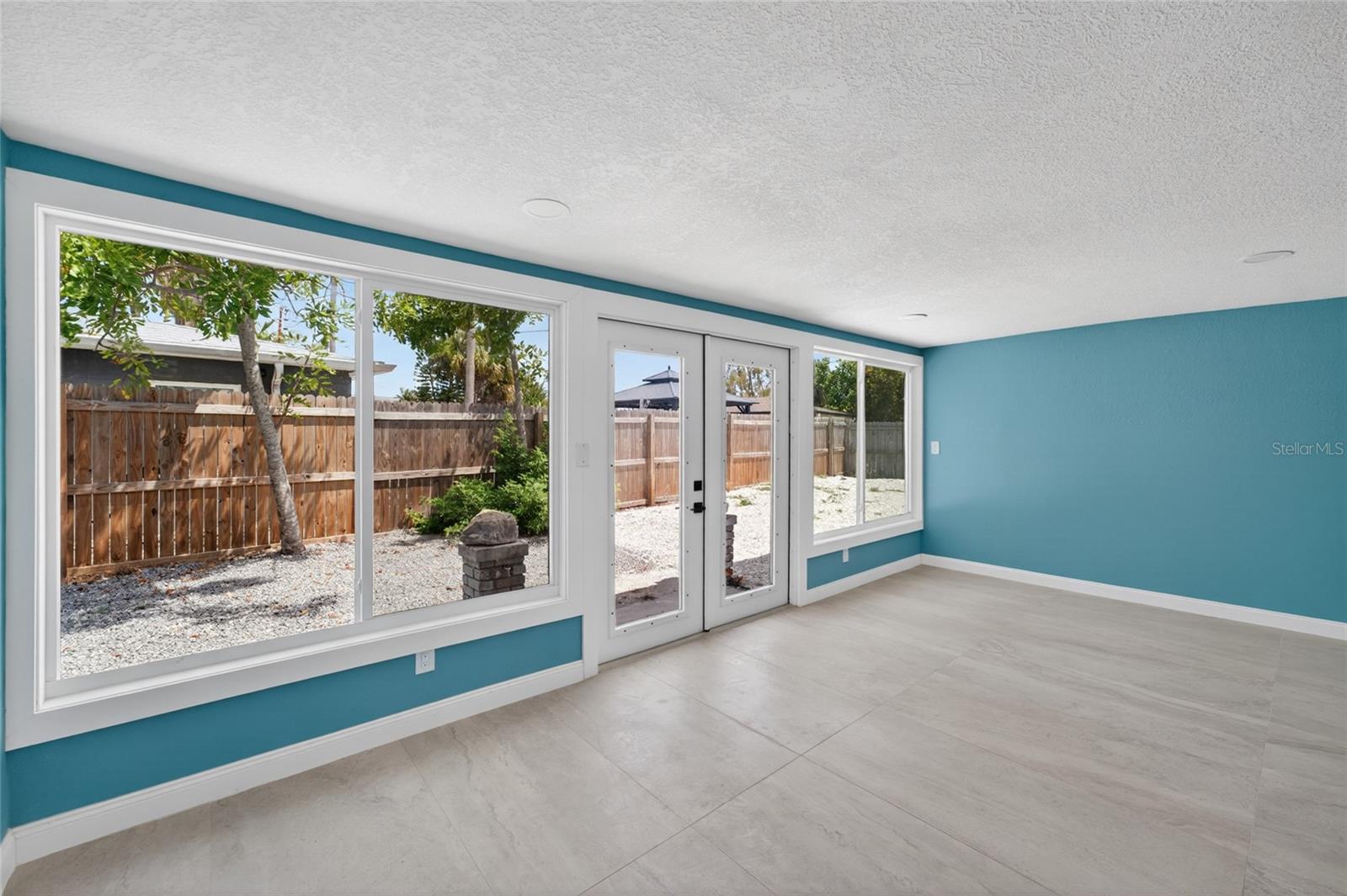 14013 MARGUERITE DR — photo 29
