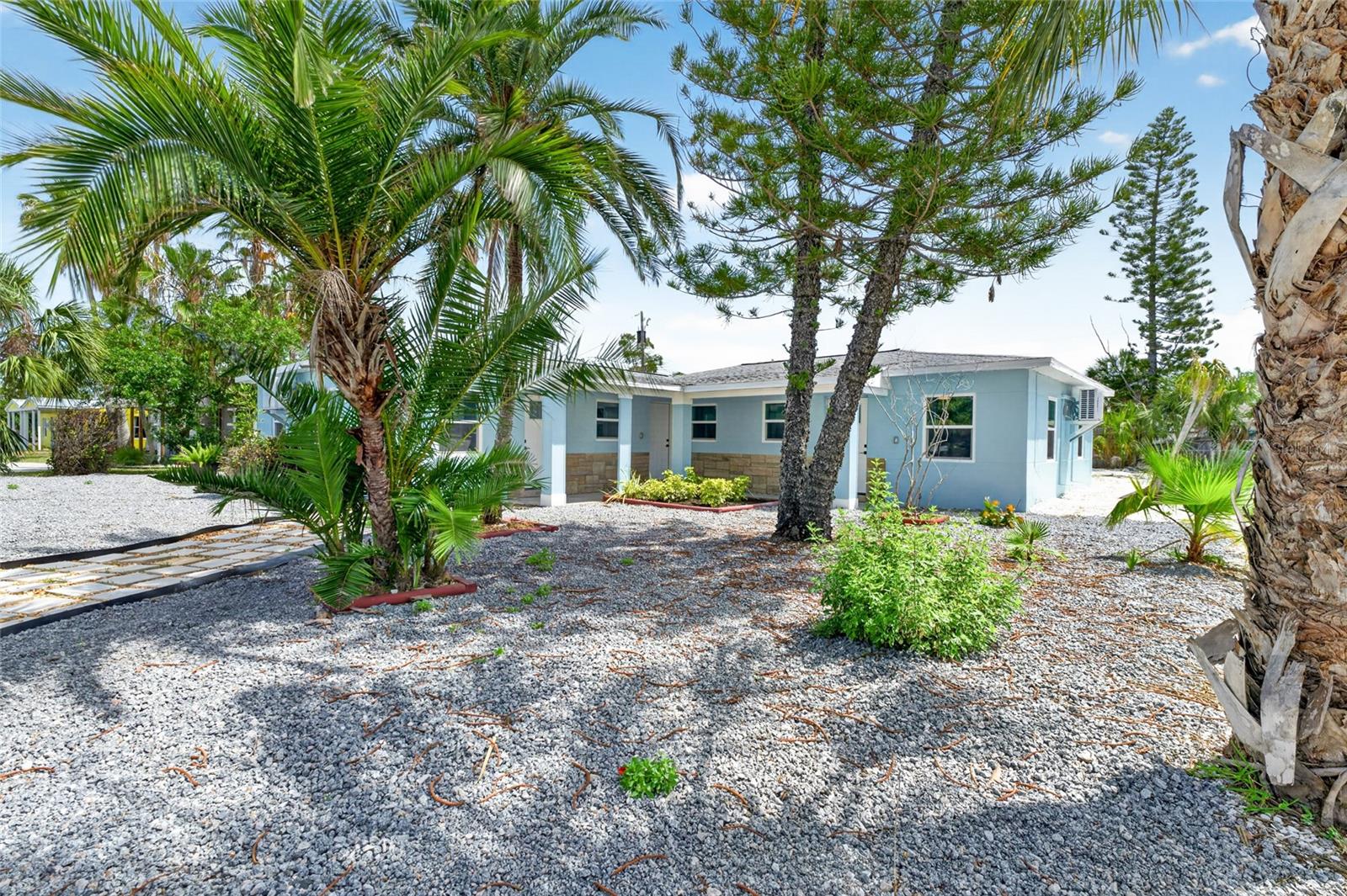 14013 MARGUERITE DR — photo 56