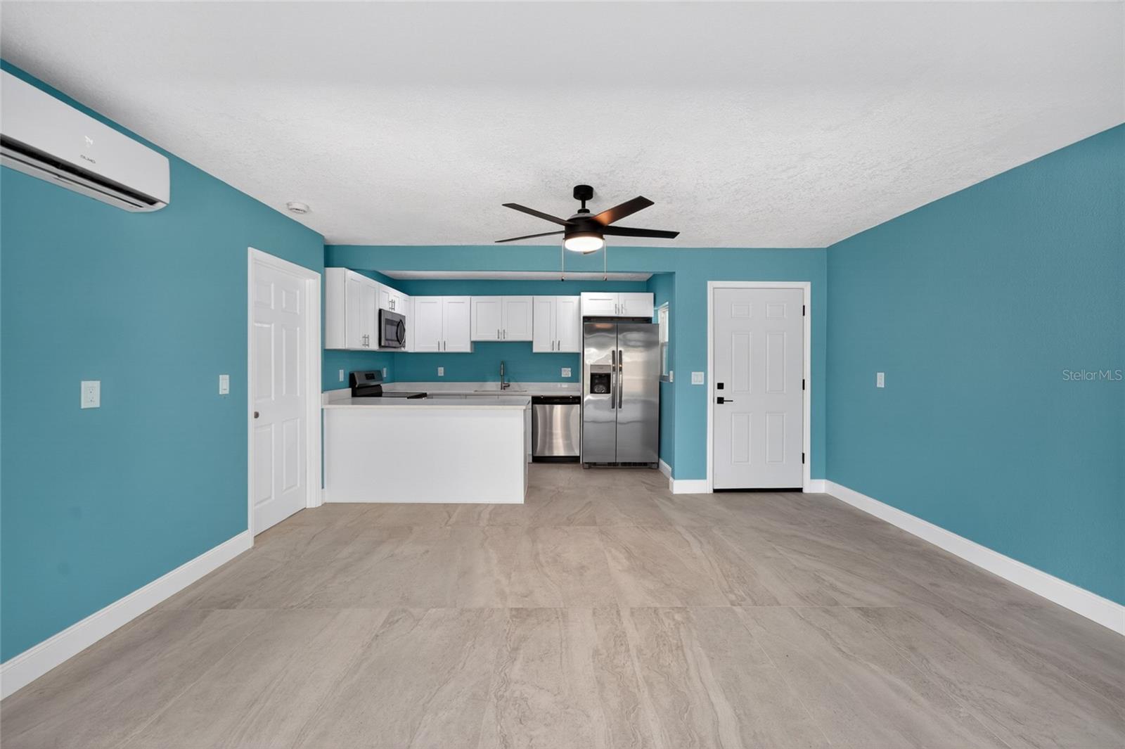 14013 MARGUERITE DR — photo 34