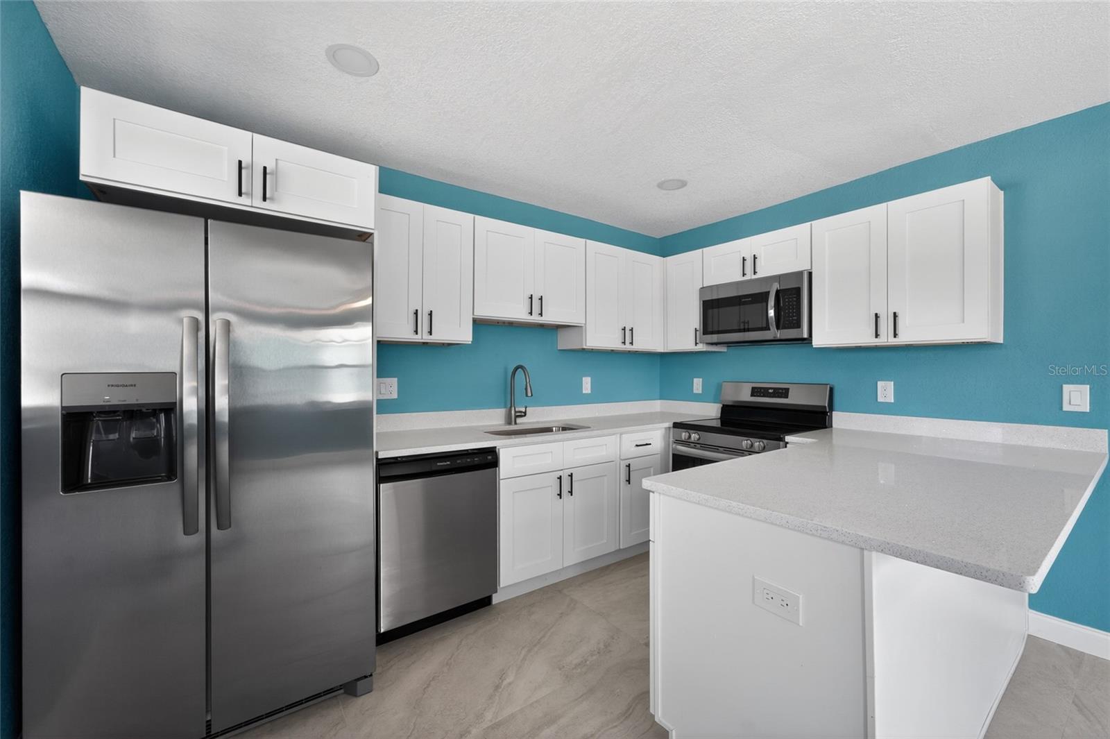 14013 MARGUERITE DR — photo 47