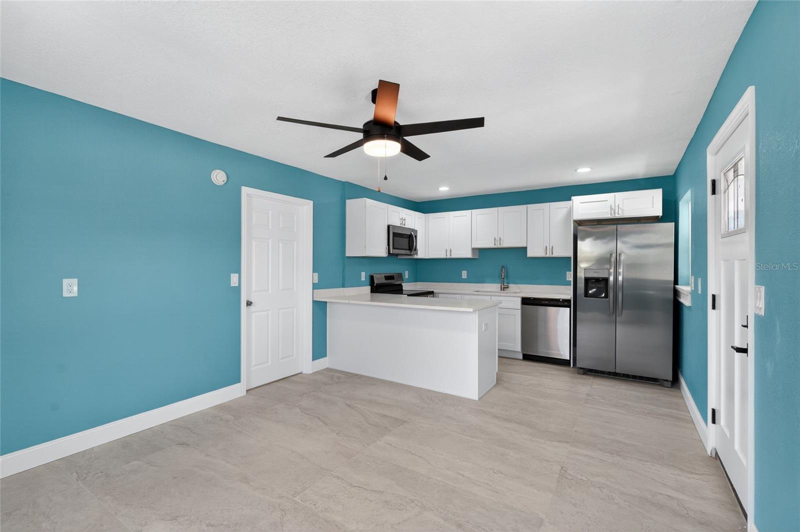 14013 MARGUERITE DR — photo 11