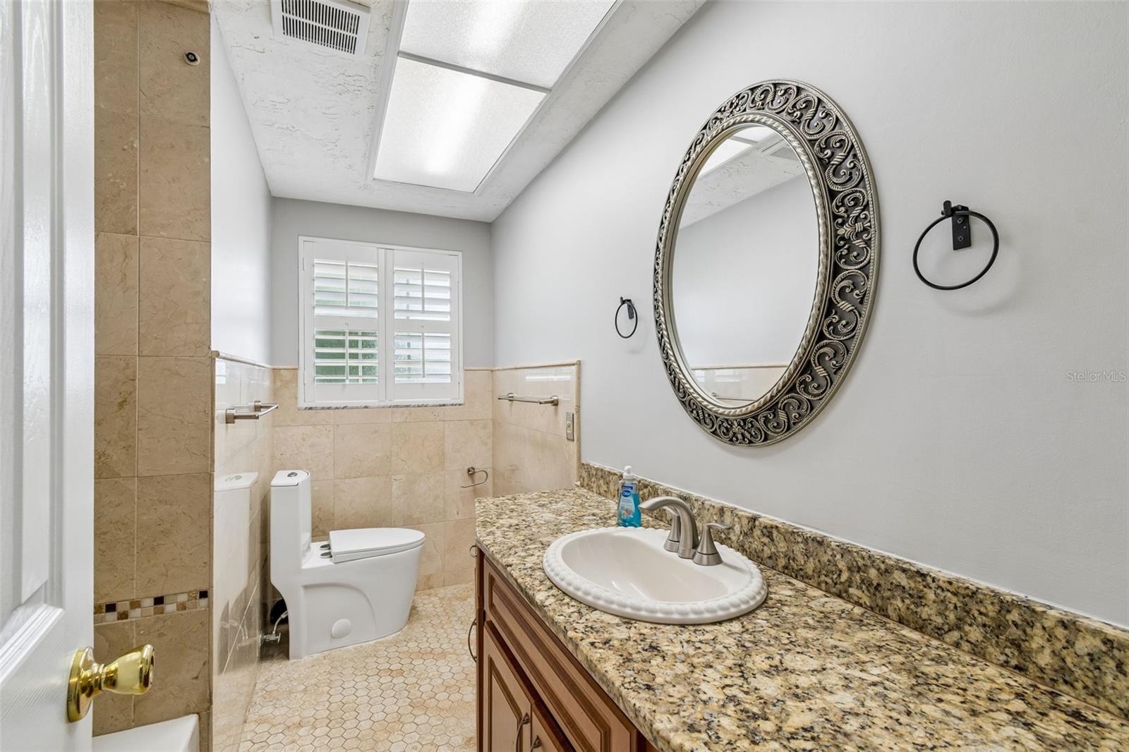 7635 TANGLEWOOD DR — photo 11