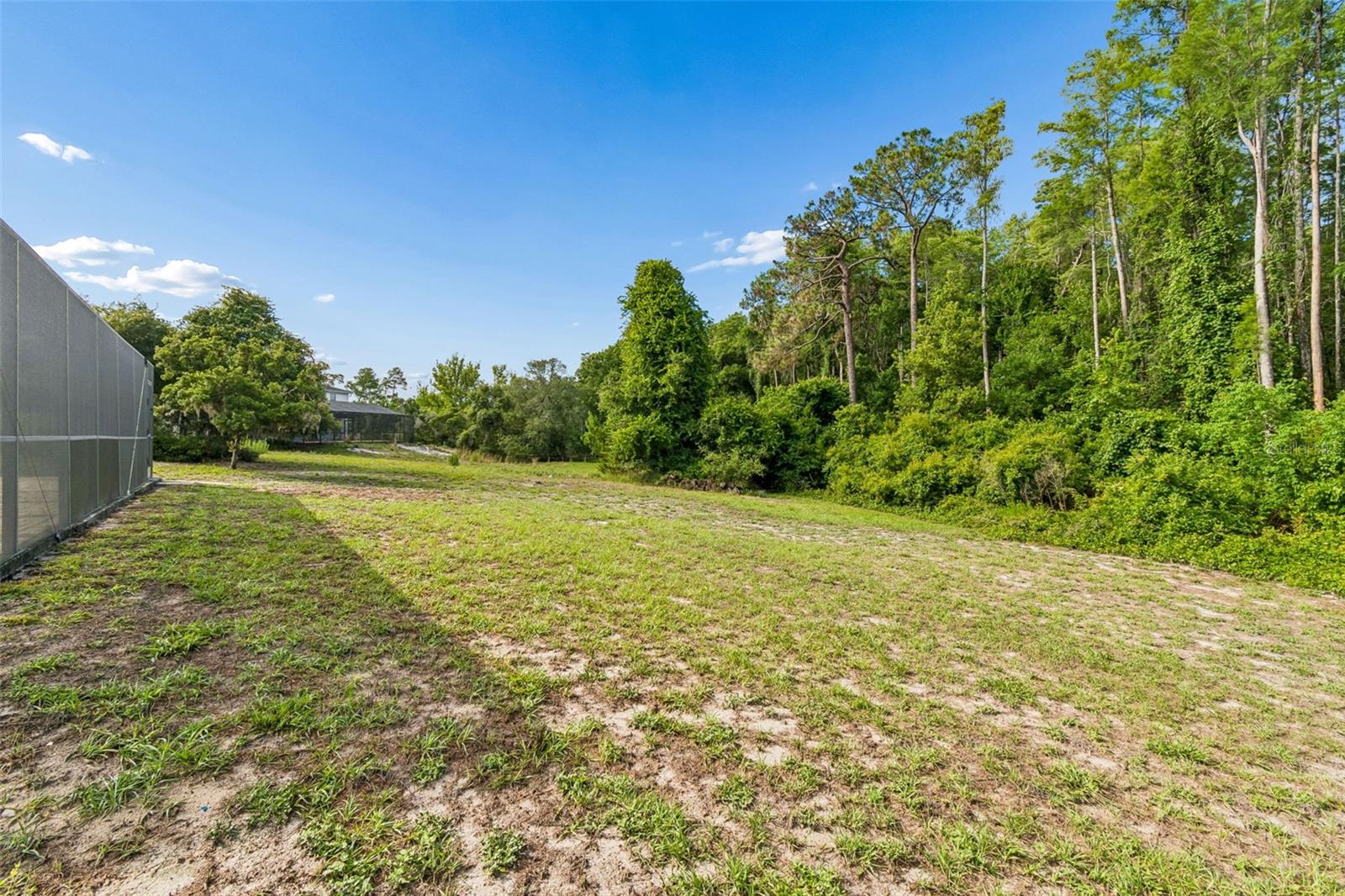 7635 TANGLEWOOD DR — photo 24