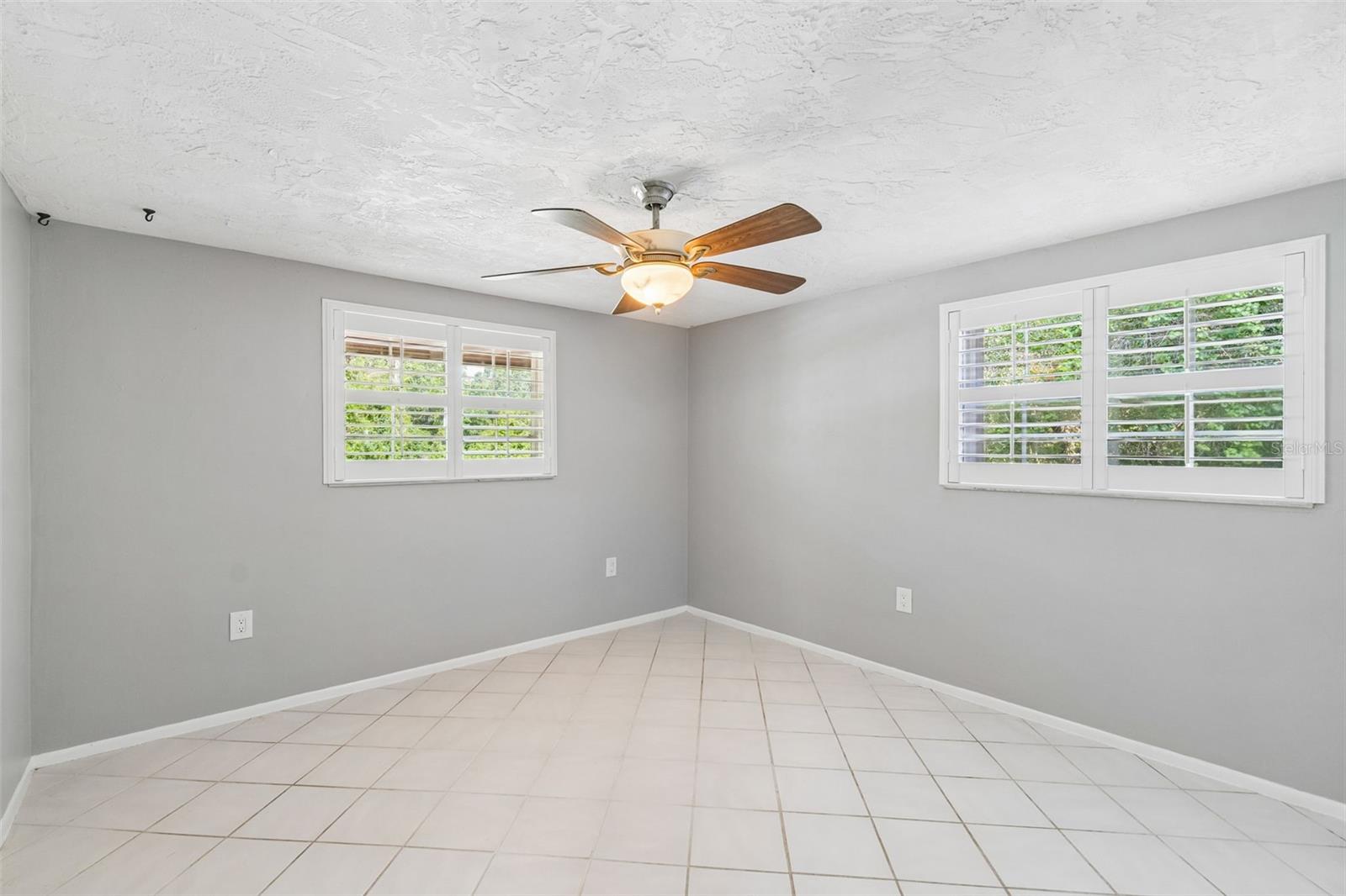 7635 TANGLEWOOD DR — photo 15