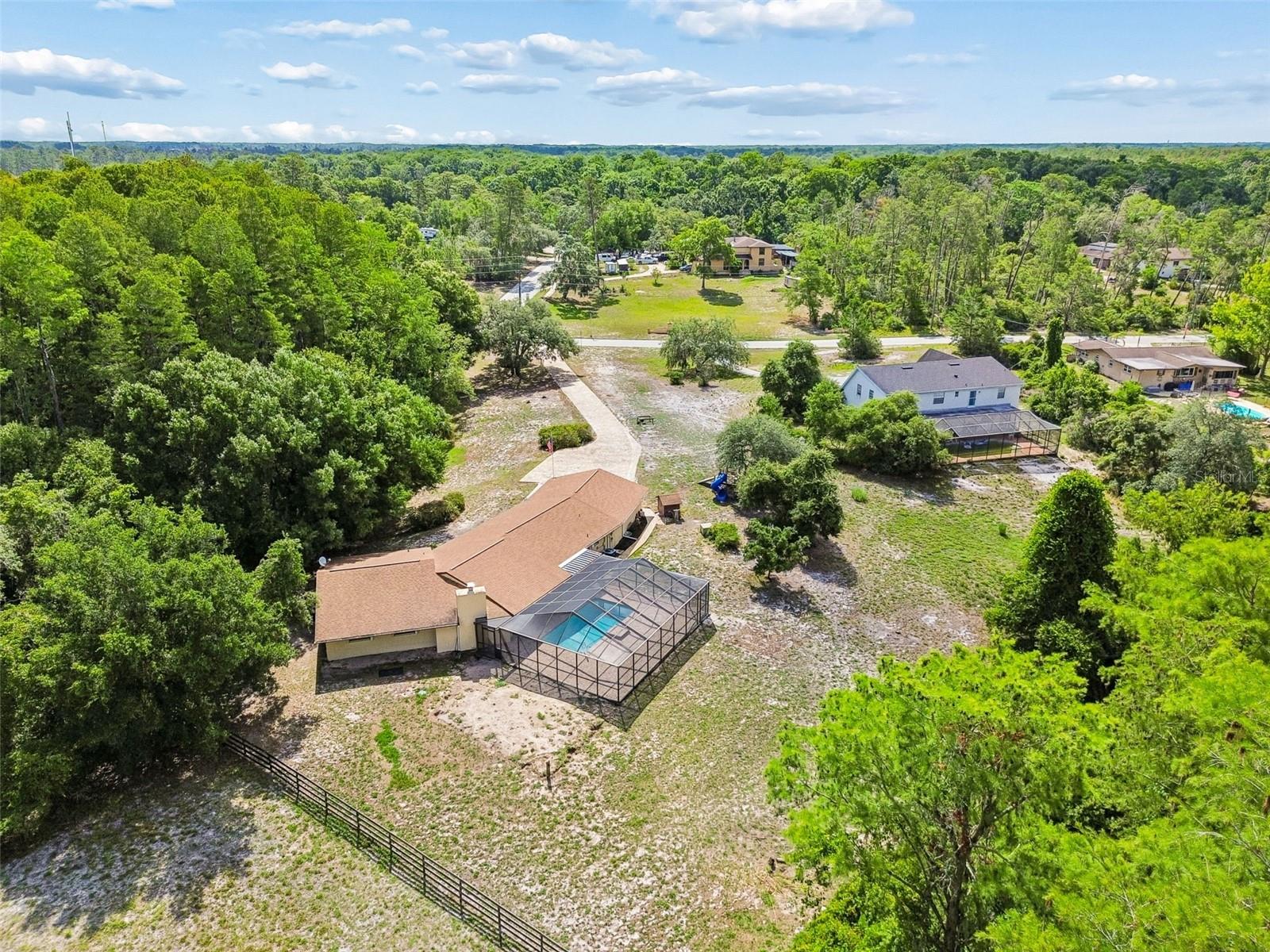 7635 TANGLEWOOD DR — photo 28