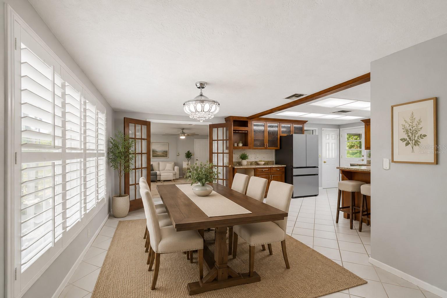 7635 TANGLEWOOD DR — photo 8