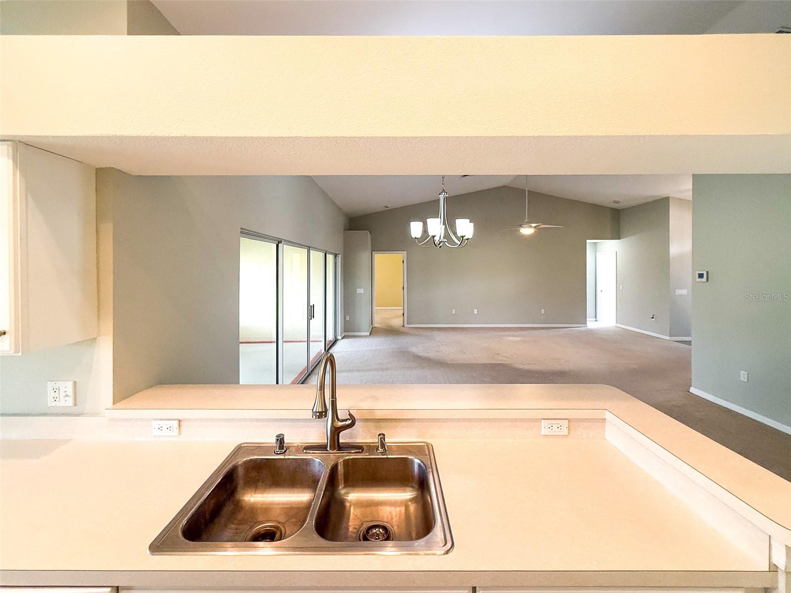 18037 BAYWOOD FOREST DR — photo 8