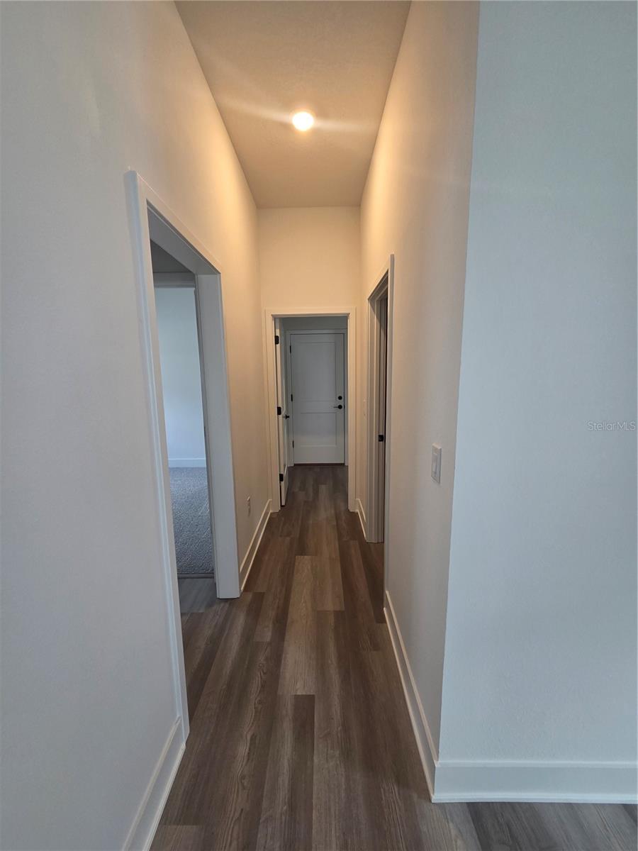 9443 HIGHLAND HILLS DR ST — photo 25