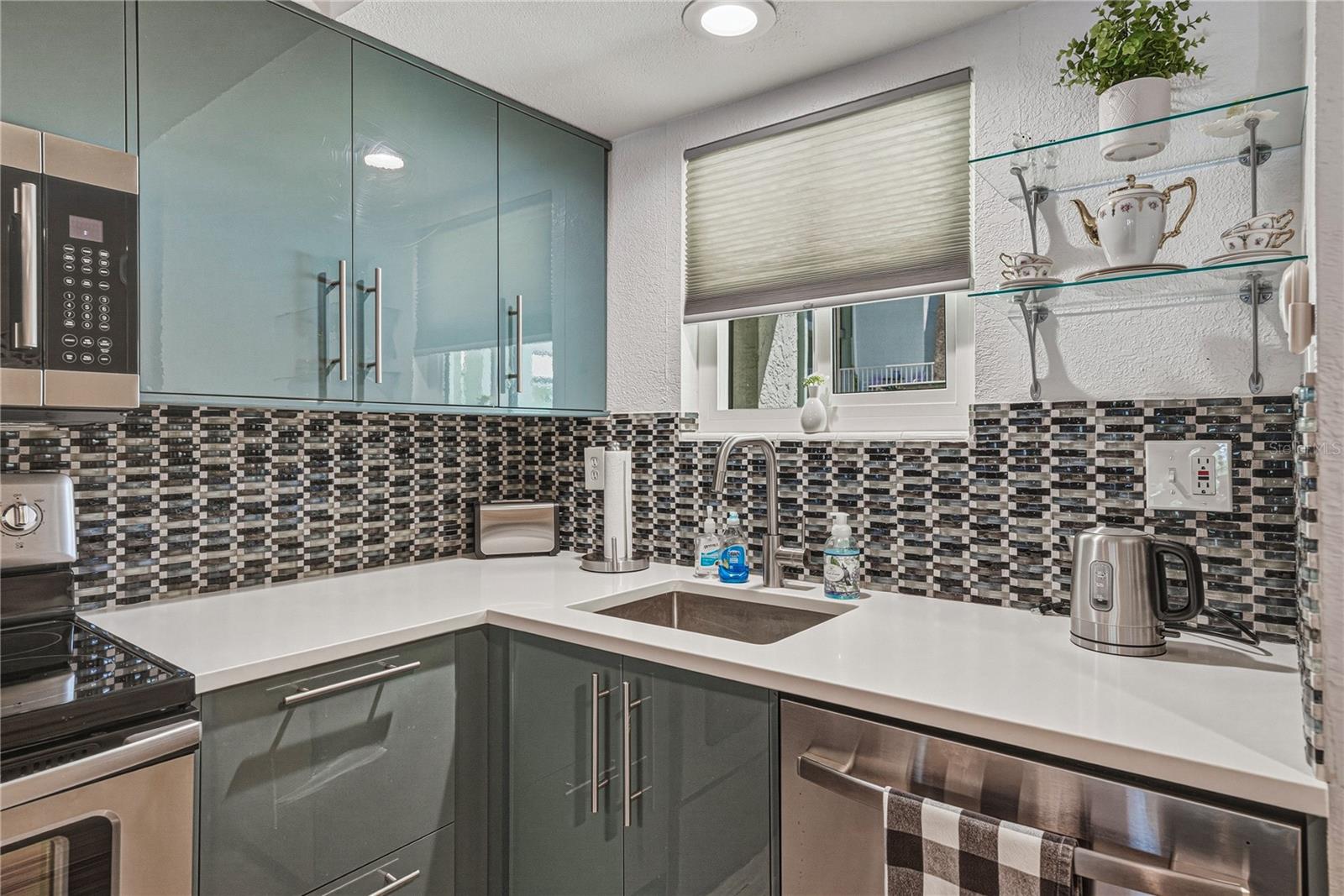801 83RD AVE N #108 — photo 8