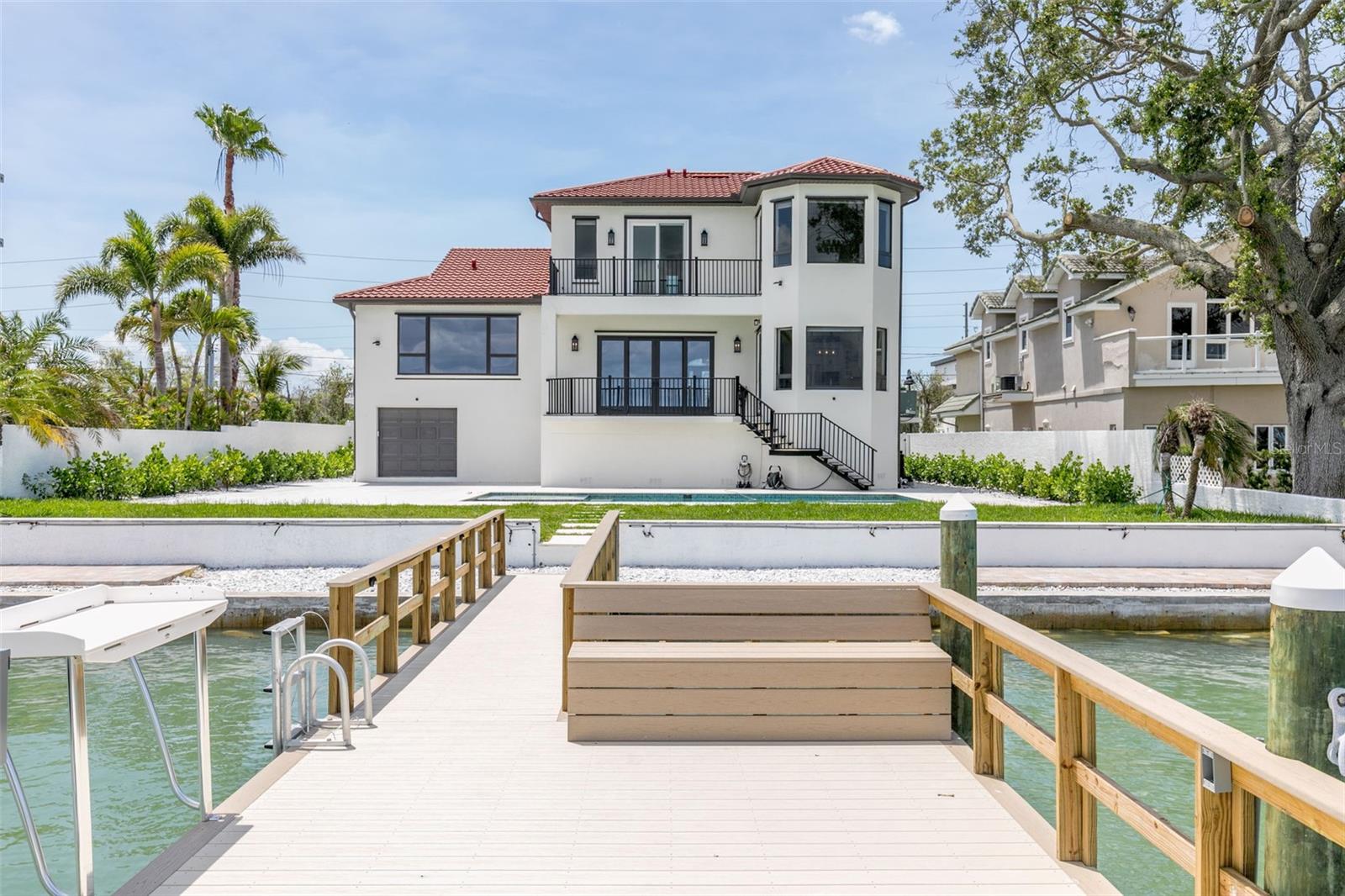 4 PARADISE LN — photo 61
