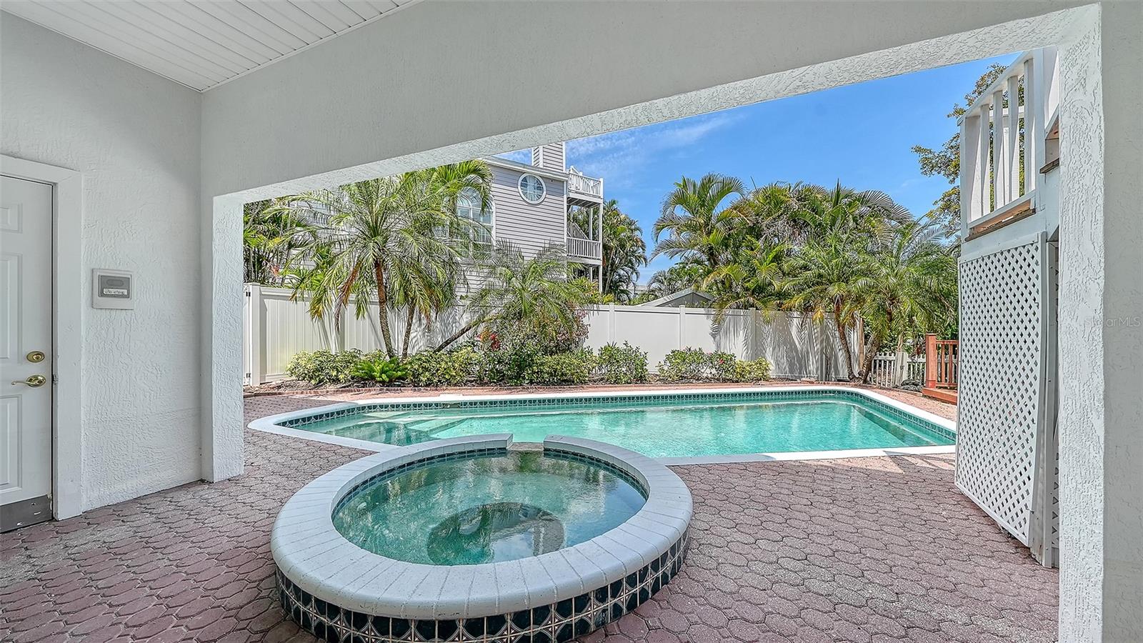 3040 GULF OF MEXICO DR #3 — photo 10
