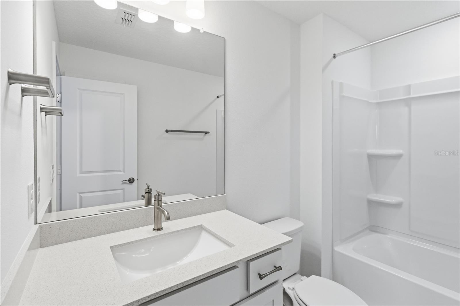 13824 SUNLIGHT MEADOW DR — photo 38
