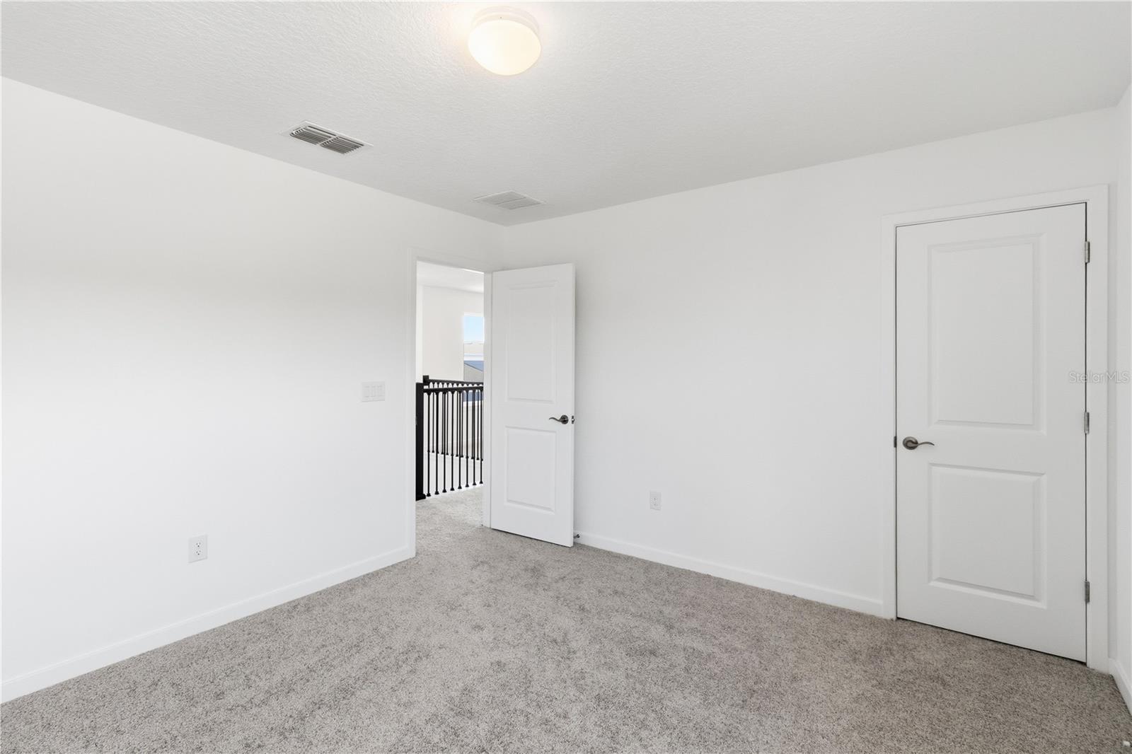 13824 SUNLIGHT MEADOW DR — photo 33