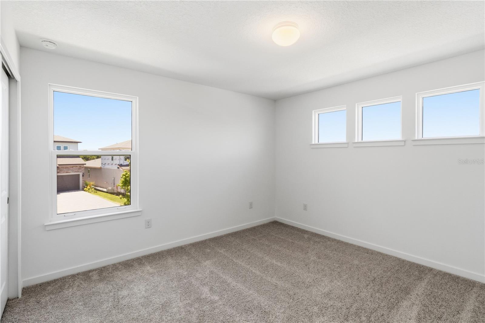 13824 SUNLIGHT MEADOW DR — photo 34