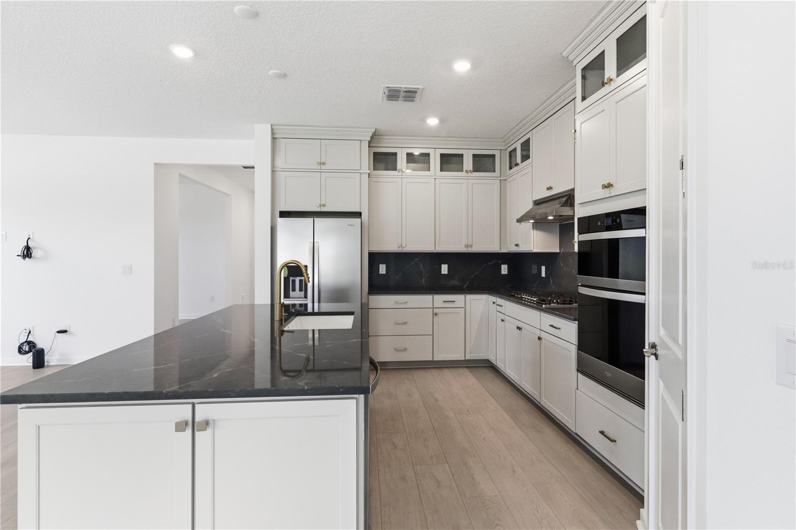 13824 SUNLIGHT MEADOW DR — photo 10