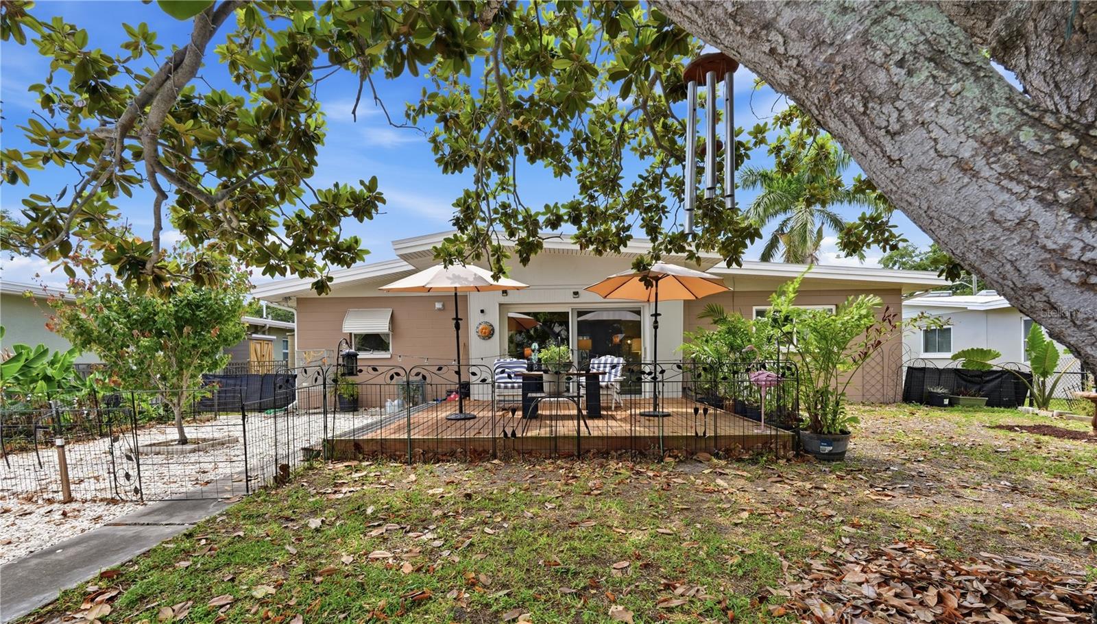 179 E CANAL DR — photo 30