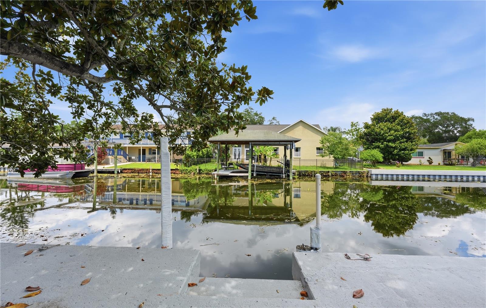 179 E CANAL DR — photo 31