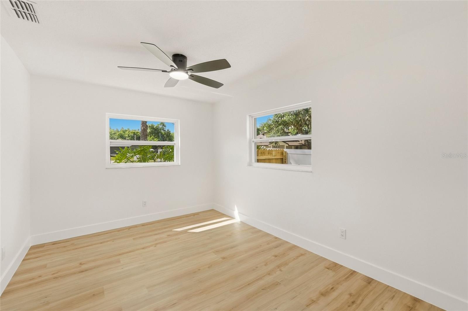 17002 PAULA LN — photo 22