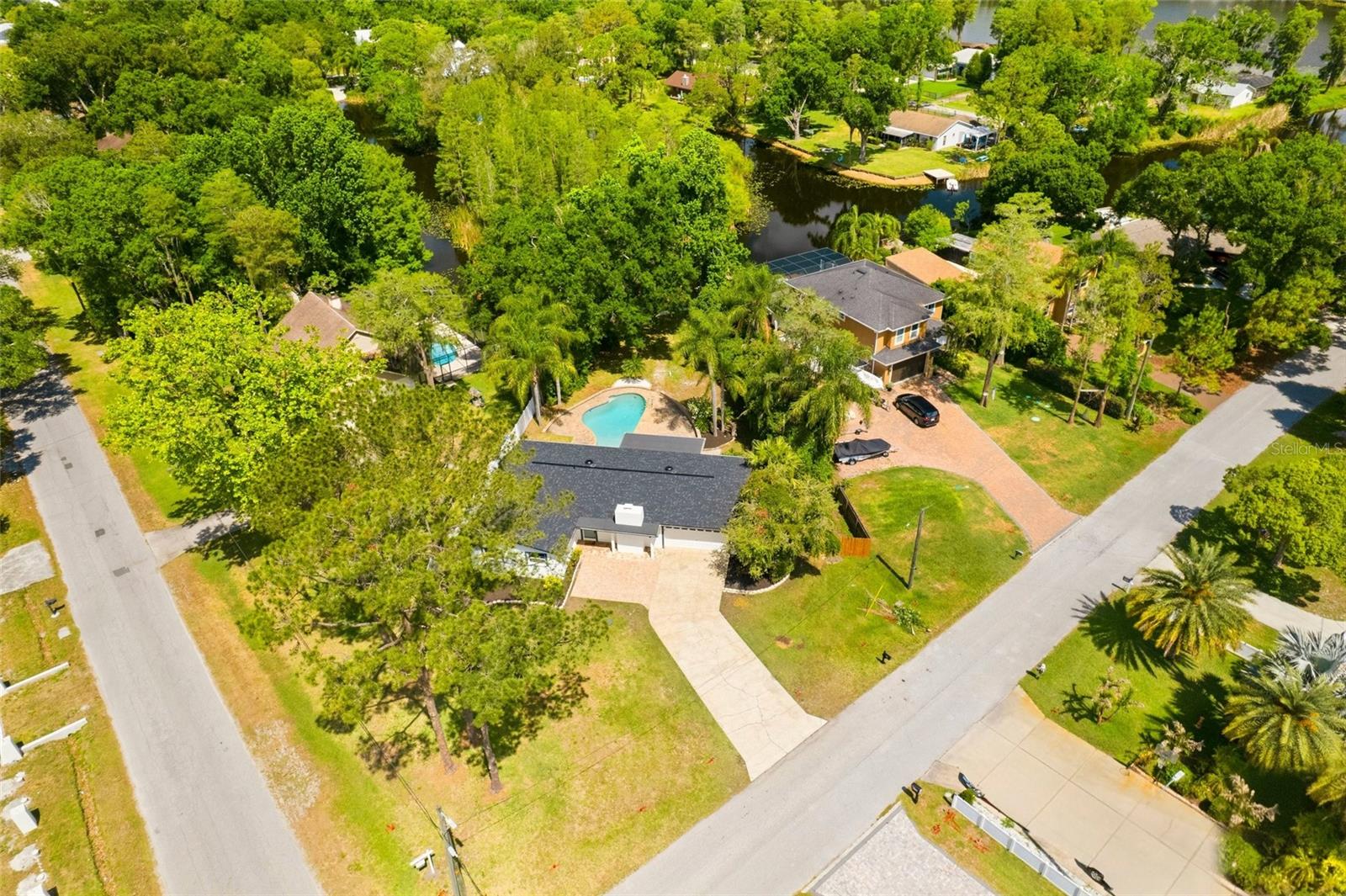 17002 PAULA LN — photo 44