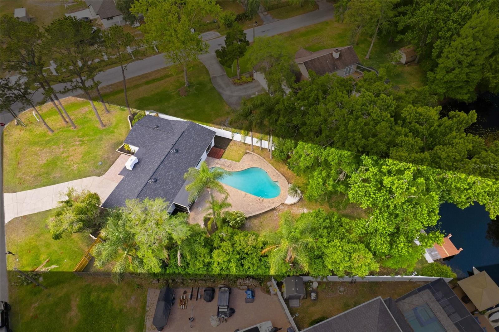 17002 PAULA LN — photo 34