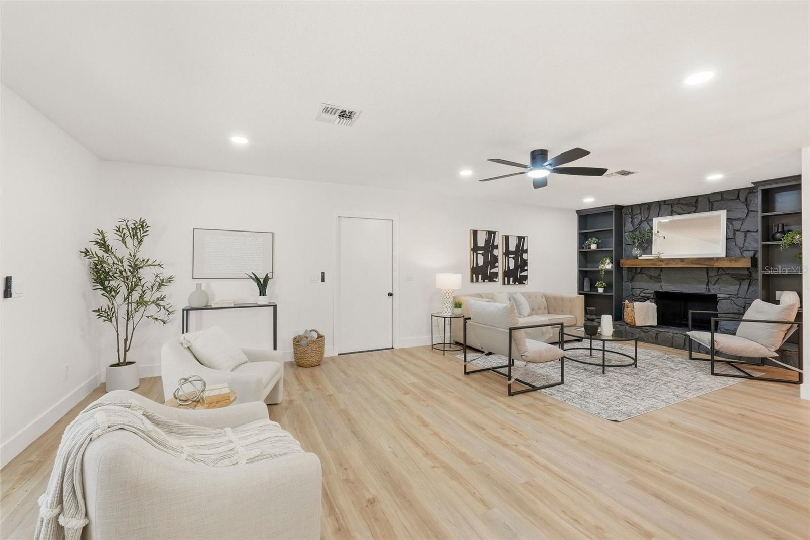 17002 PAULA LN — photo 11