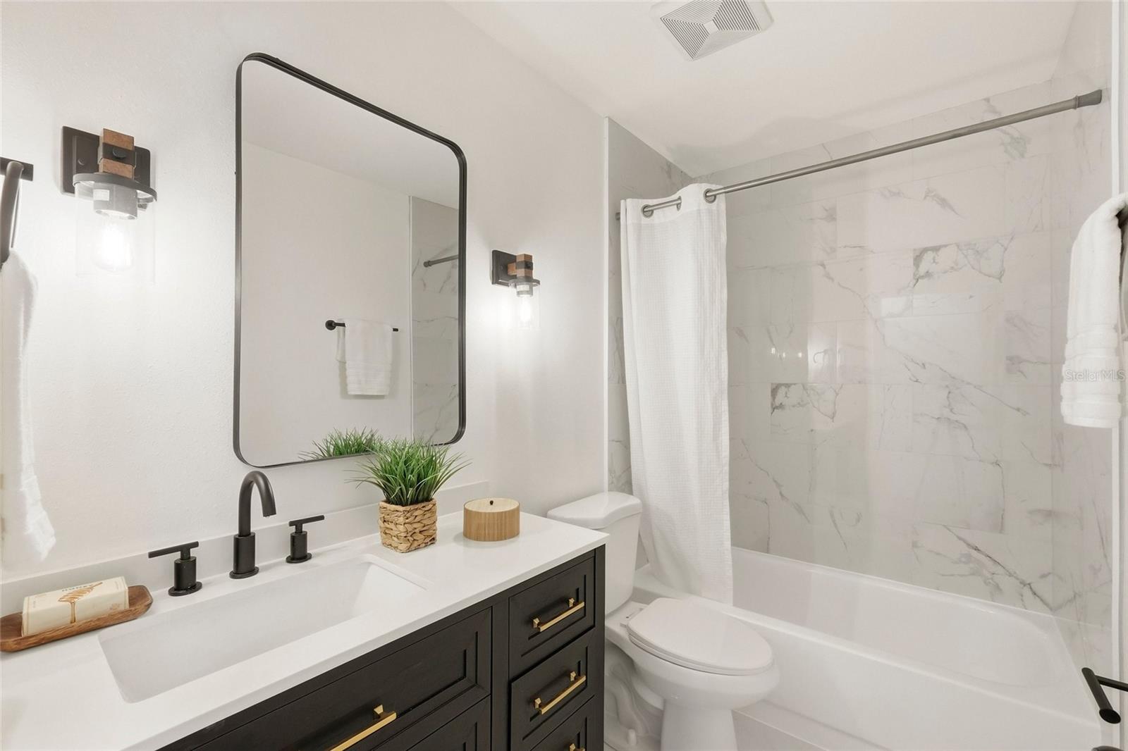 17002 PAULA LN — photo 16