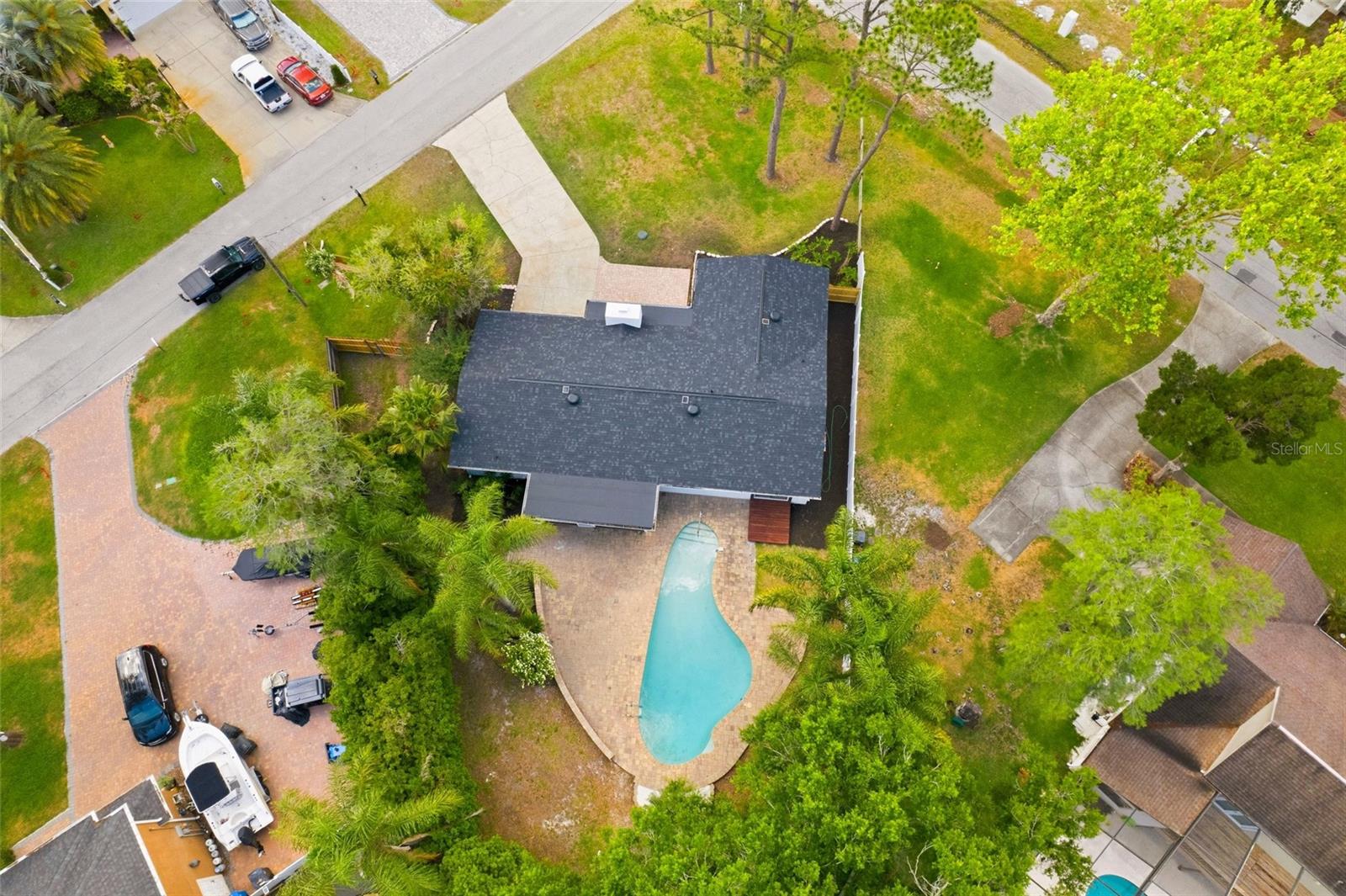 17002 PAULA LN — photo 35