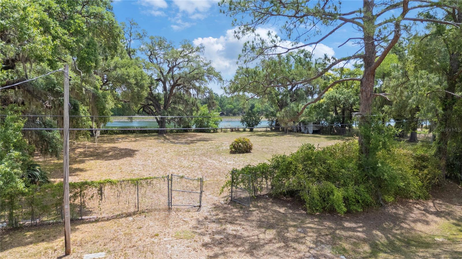 5013 GARDEN LN — photo 14