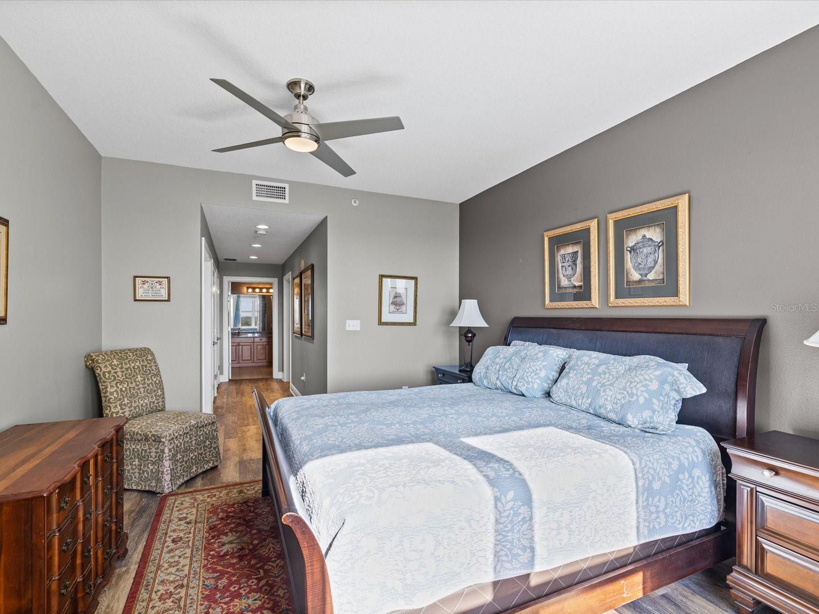 628 CLEVELAND ST #1011 — photo 25