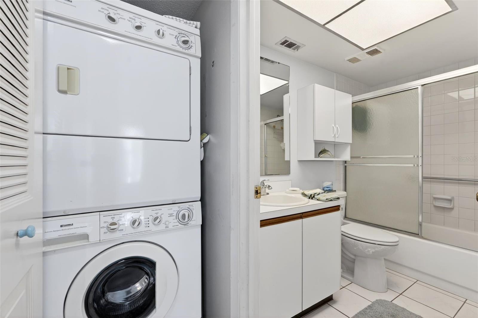505 30TH AVE W #E303 — photo 32