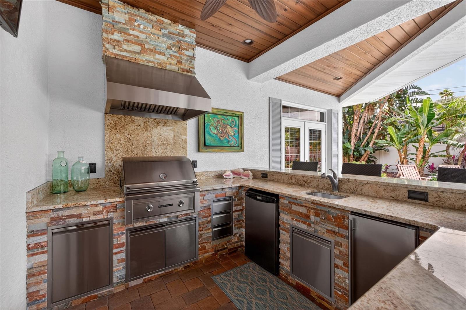 445 PARK AVE — photo 37
