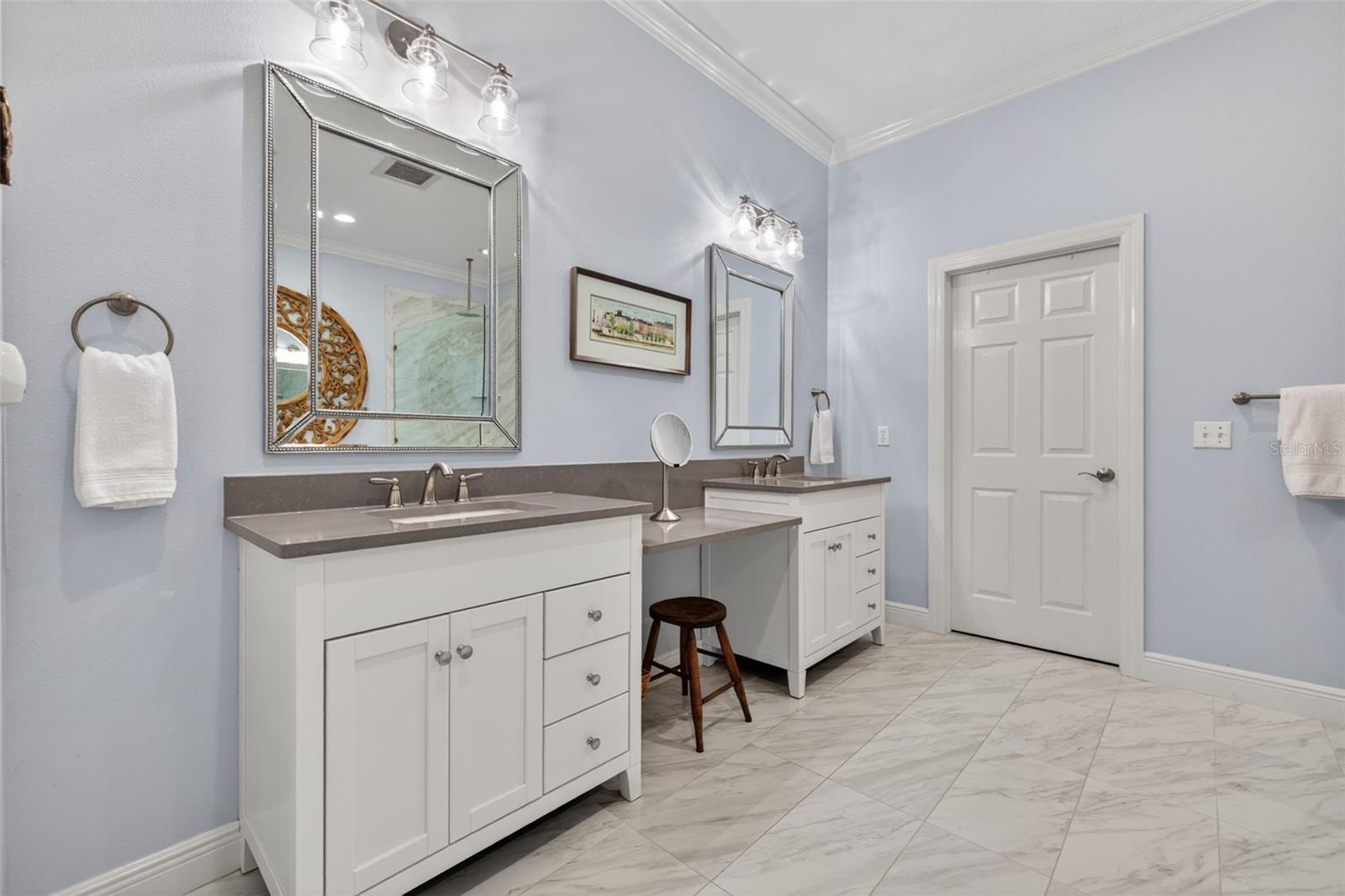 445 PARK AVE — photo 20