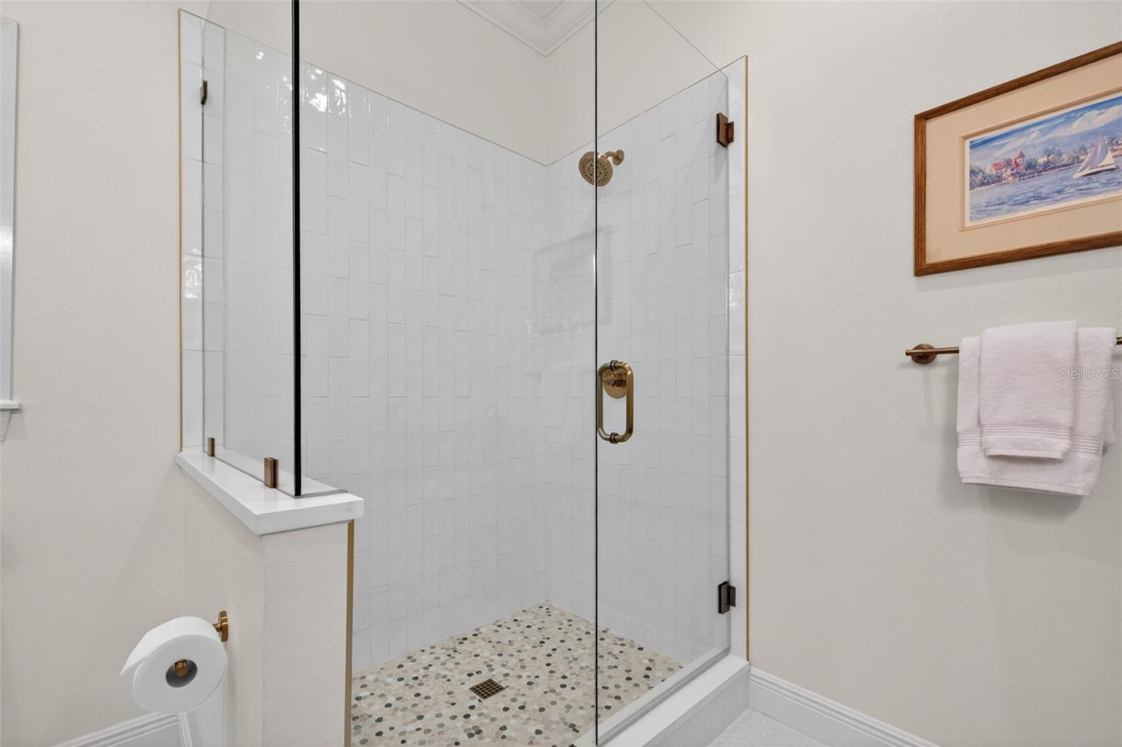 445 PARK AVE — photo 23