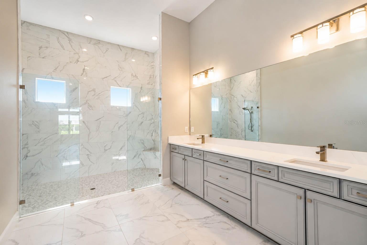 4866 FRECCIA LOOP — photo 19