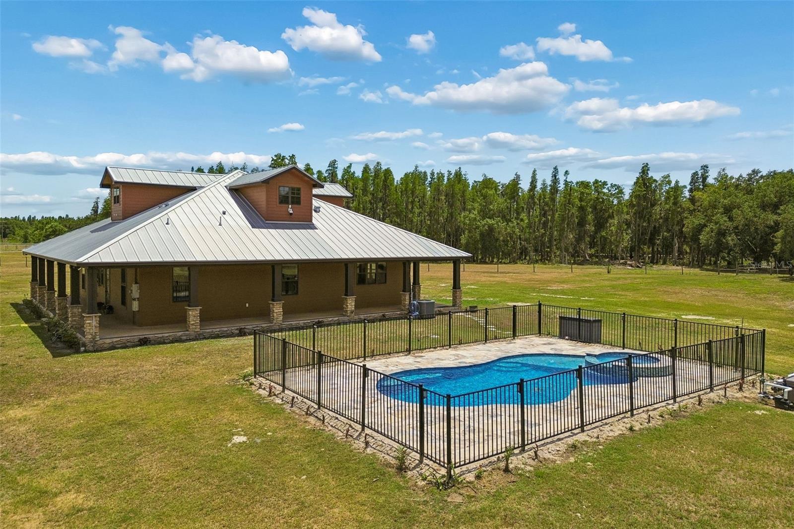 41451 NIPPER RD — photo 56
