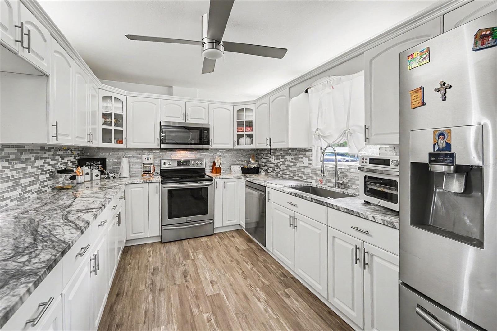 13020 SUGAR CREEK BLVD — photo 14