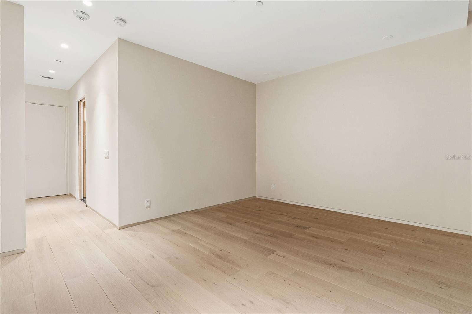 1209 E CUMBERLAND AVE #2902 — photo 62