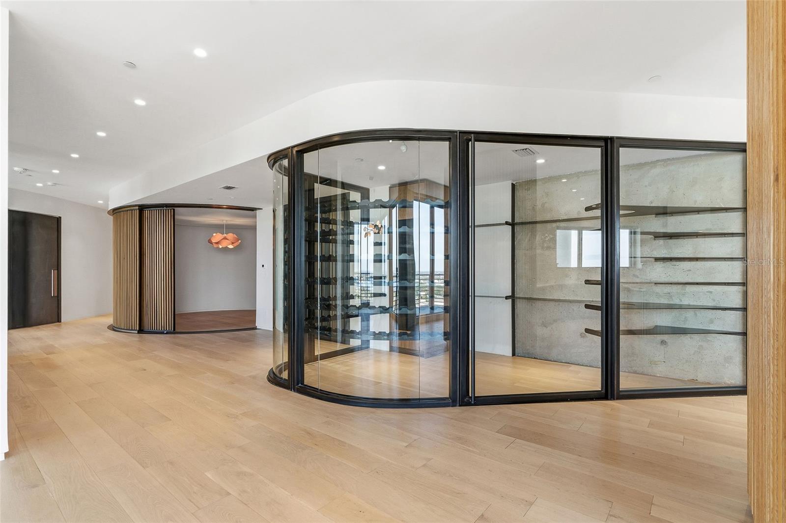 1209 E CUMBERLAND AVE #2902 — photo 37