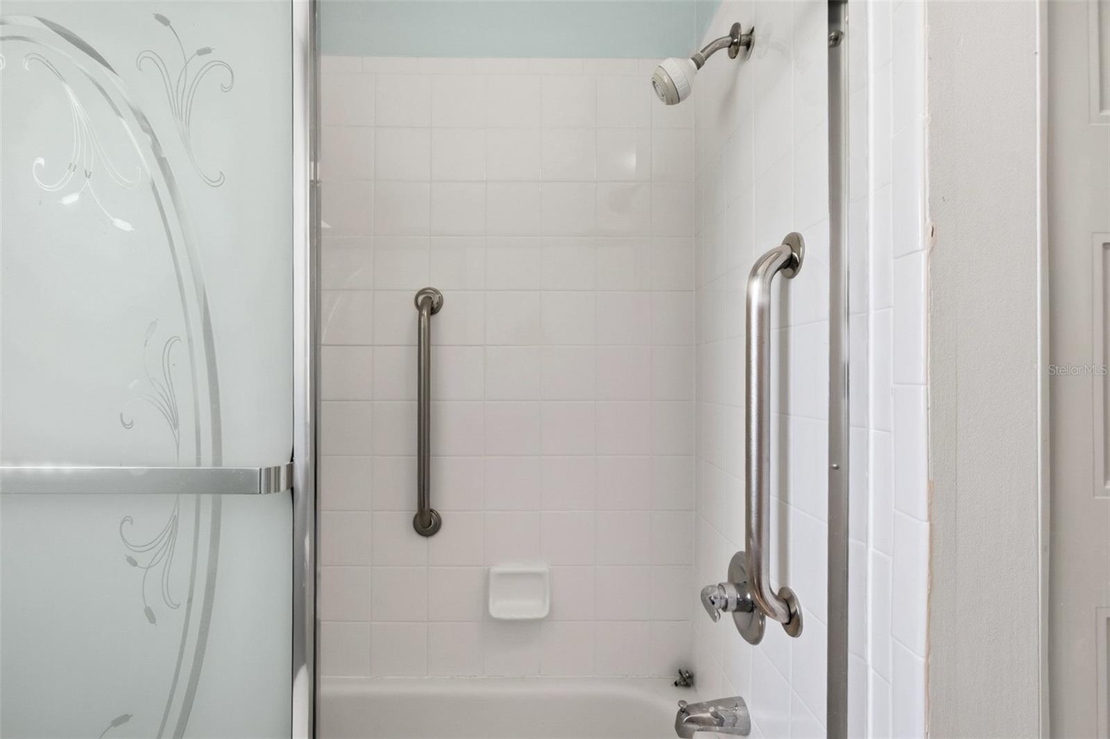 1027 BLUEWATER DR — photo 23