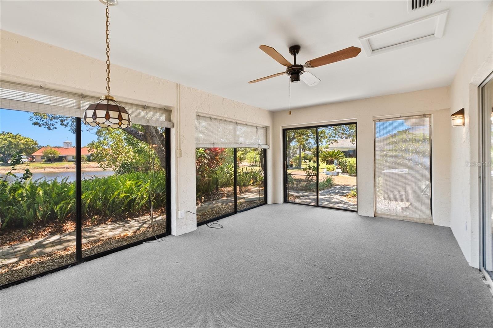 1027 BLUEWATER DR — photo 30