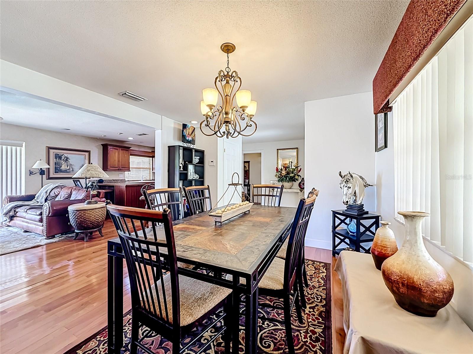 6490 BURNING TREE DR — photo 16